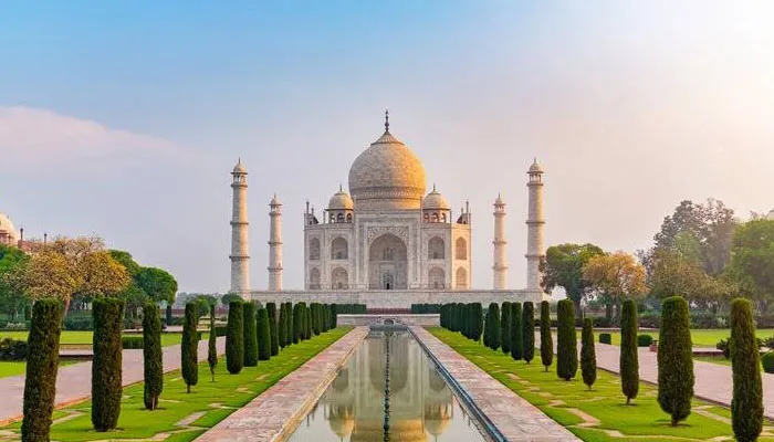 2 Days Agra Special Tour Package With Taj Mahal