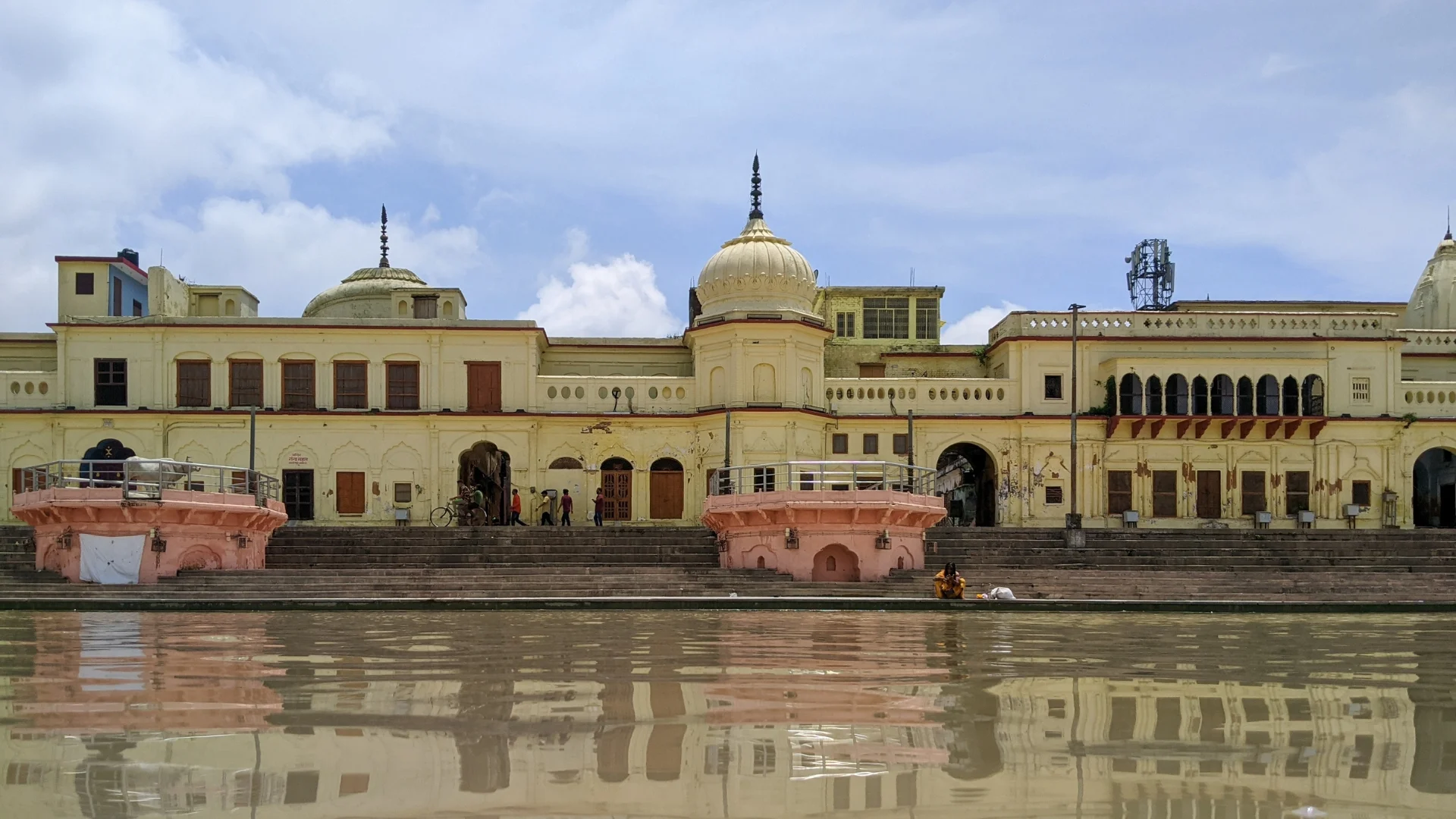 Mathura Shri Krishna Janmabhoomi Temple Darshan