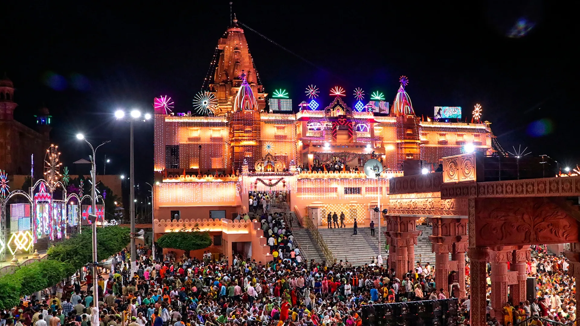 Ayodhya Saryu River Aarti Evening View