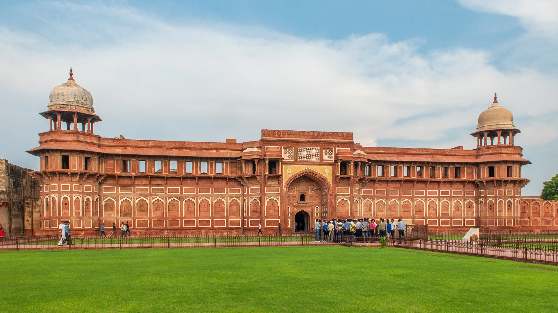 Agra Fort Mughal Heritage Sightseeing Experience